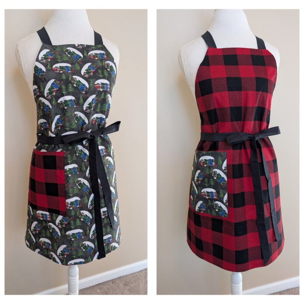 NWT Handmade Reversible Apron - Christmas campers and plaid - One Size - OOAK